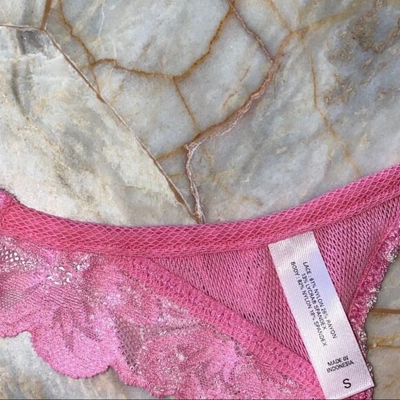 Lace Mesh V-String Thong Panty Ruffle Pink Floral vintage y2k - Picture 3 of 4
